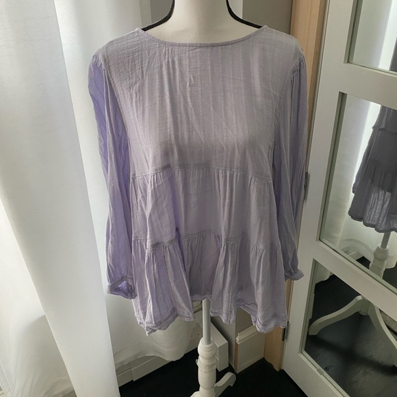 American eagle top - Picture 2 of 4